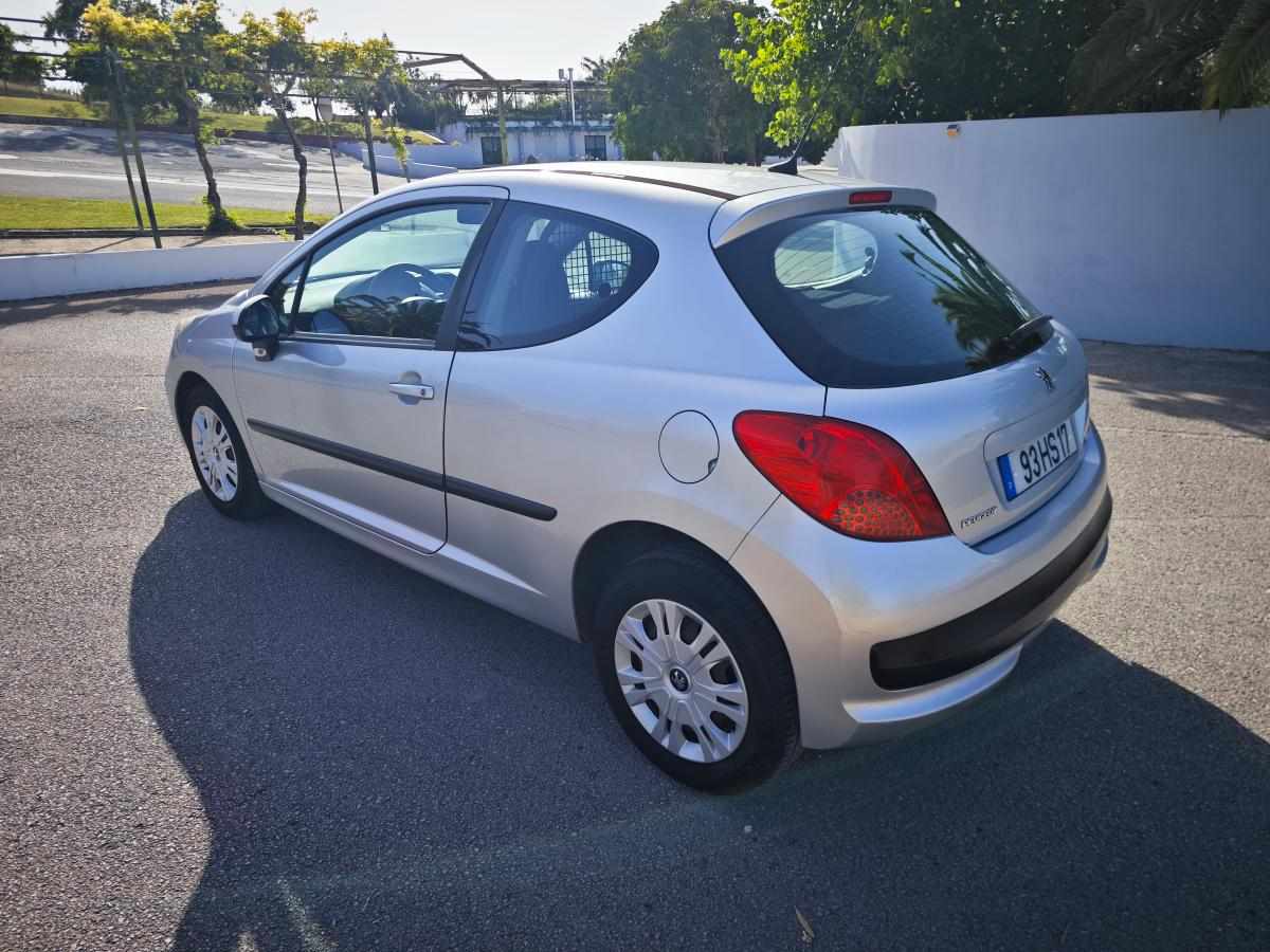 peugeot-207-1-4-hdi-2009-diesel-1398cc