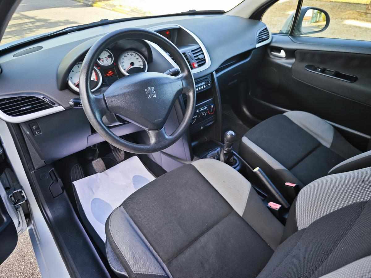 peugeot-207-1-4-hdi-2009-diesel-1398cc
