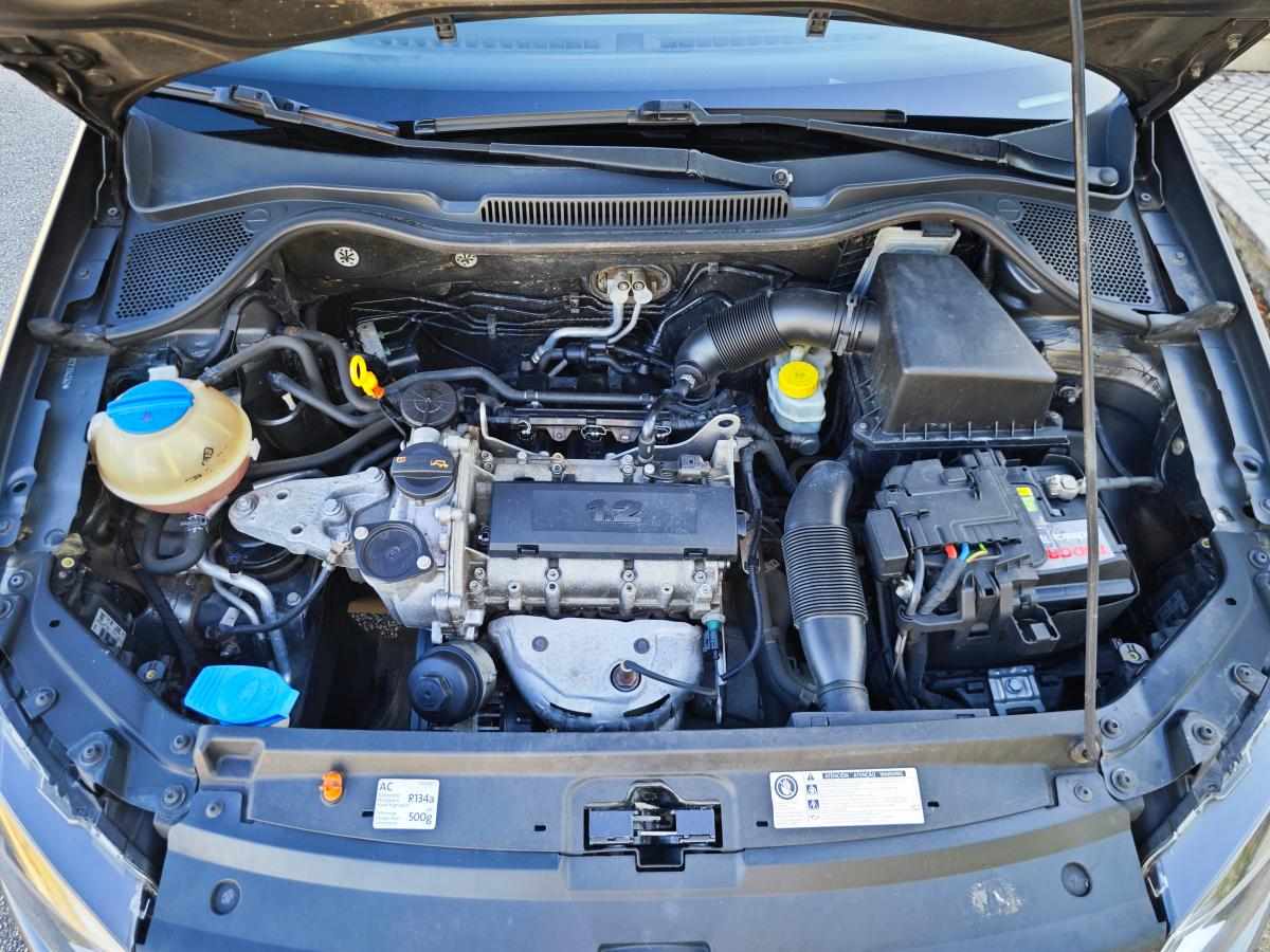 volkswagen-polo-1-2-2012-gasolina-1198cc