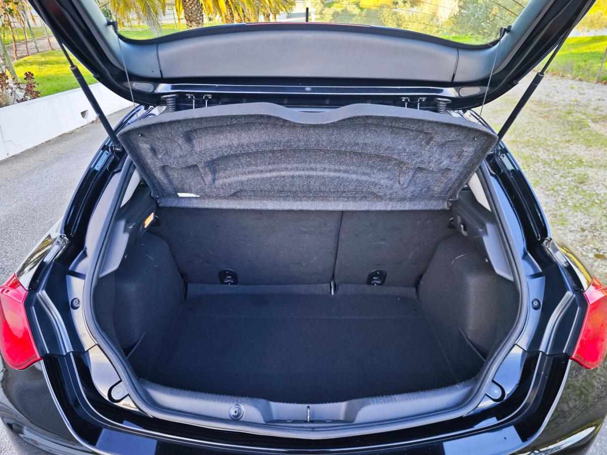 alfa-romeo-giulietta-1-6-jtdm-16v-2018-diesel-1598cc