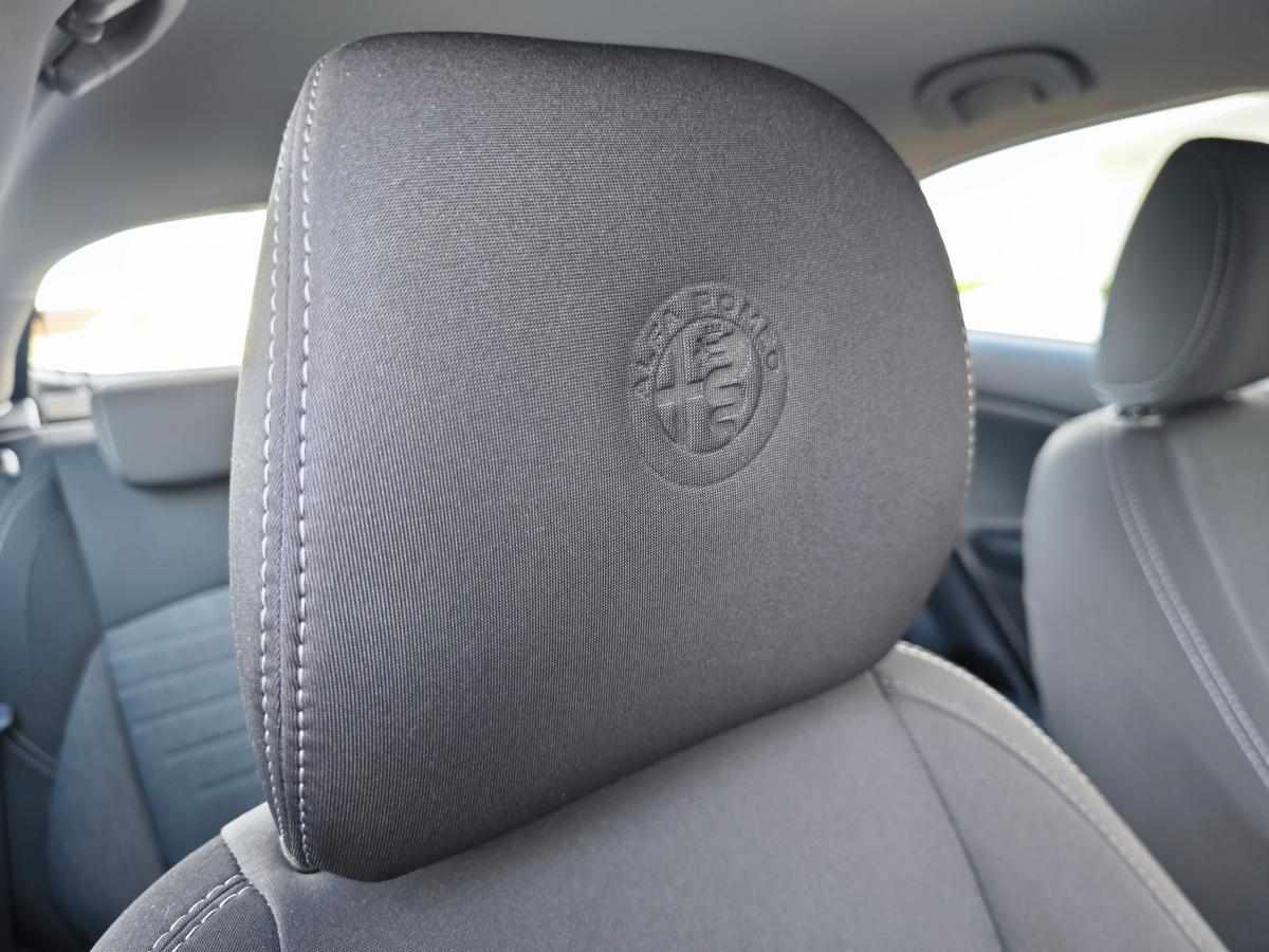 alfa-romeo-giulietta-1-6-jtdm-16v-2018-diesel-1598cc