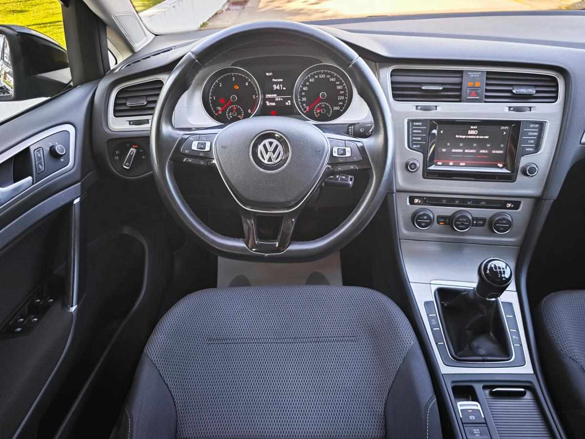 volkswagen-golf-1-6-tdi-bluemotion-2015-diesel-1598cc