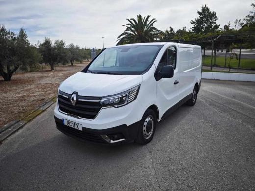 renault-trafic-2-0-131cv-2023-diesel-1997cc