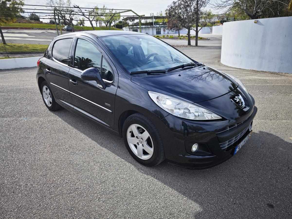 peugeot-207-1-4-vti-2011-gasolina-1397cc