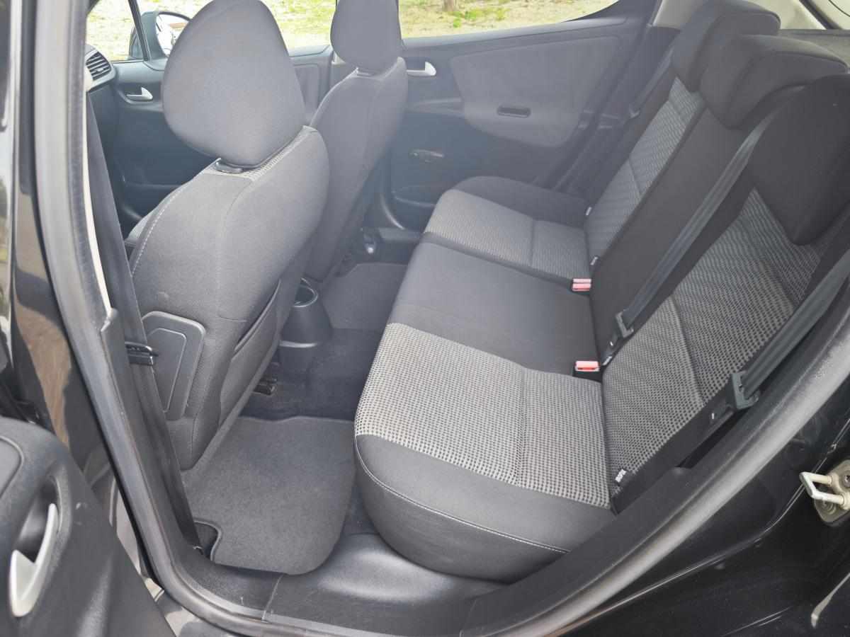 peugeot-207-1-4-vti-2011-gasolina-1397cc