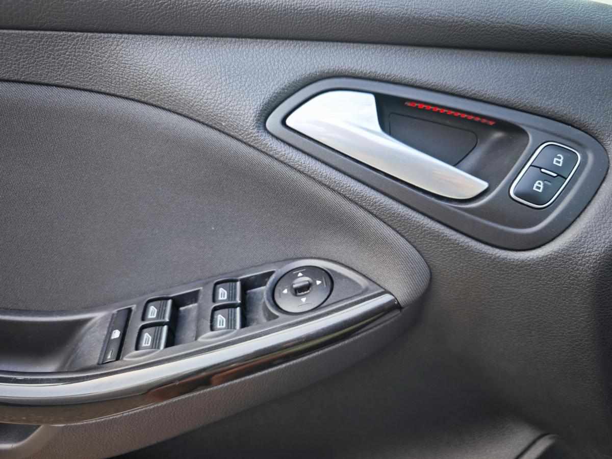 ford-focus-1-0-ecoboost-mild-hybrid-2018-gasolina-999cc