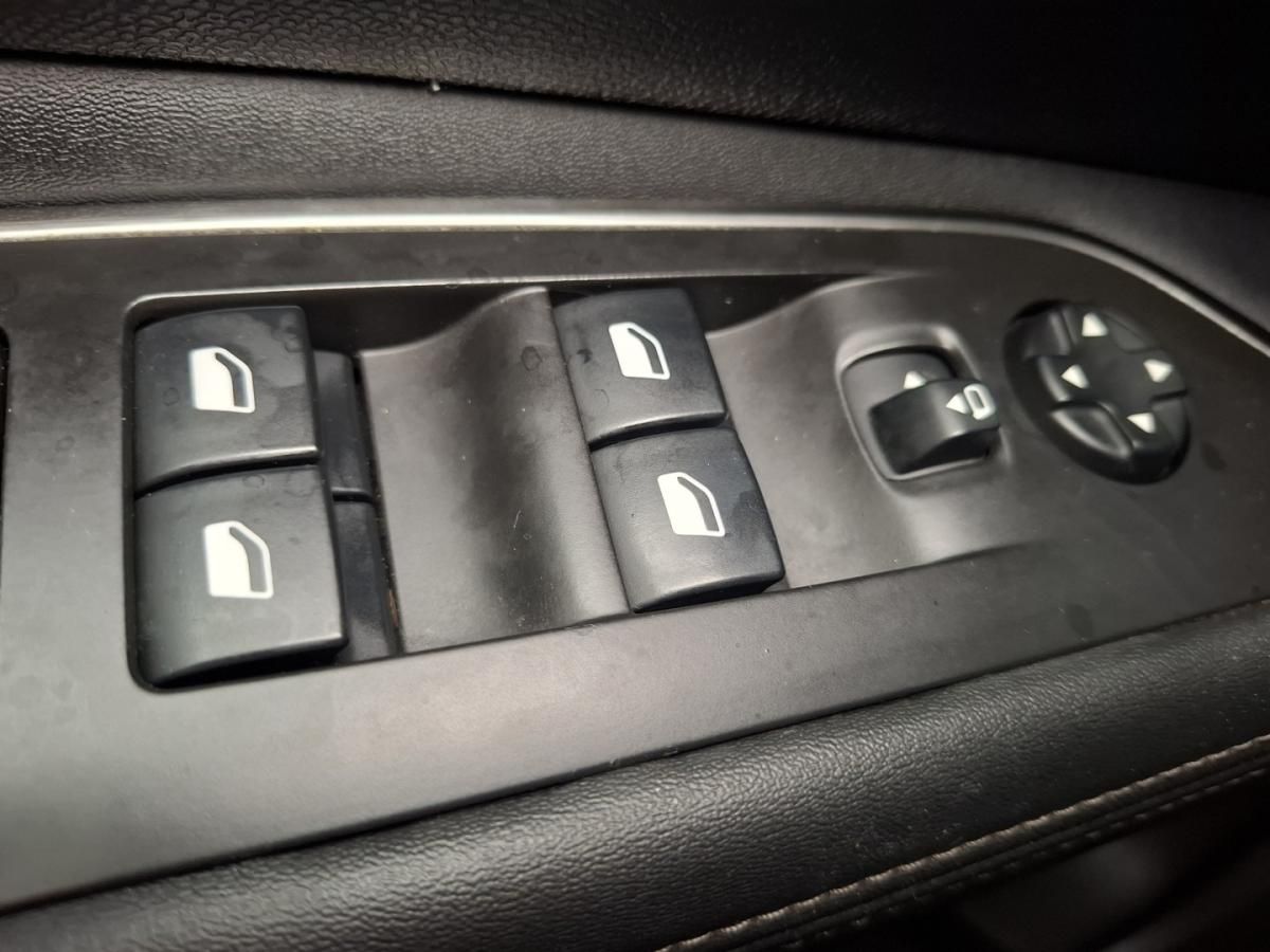 peugeot-3008-2018-gasolina-1199cc