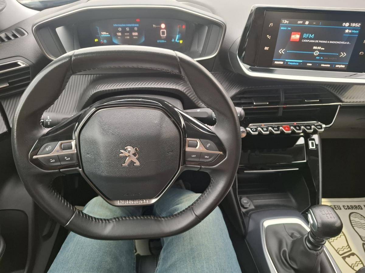 peugeot-2008-2020-gasolina-1199cc
