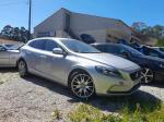 volvo-v40-2013-diesel-1560cc