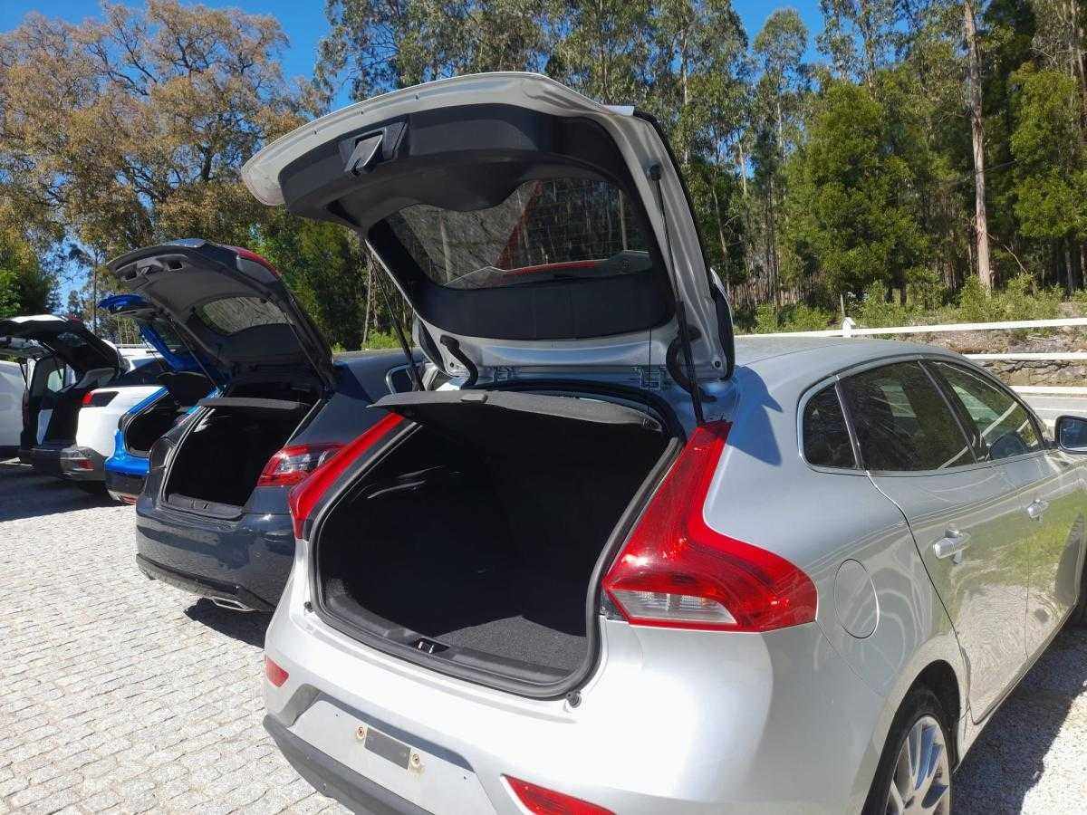 volvo-v40-2013-diesel-1560cc