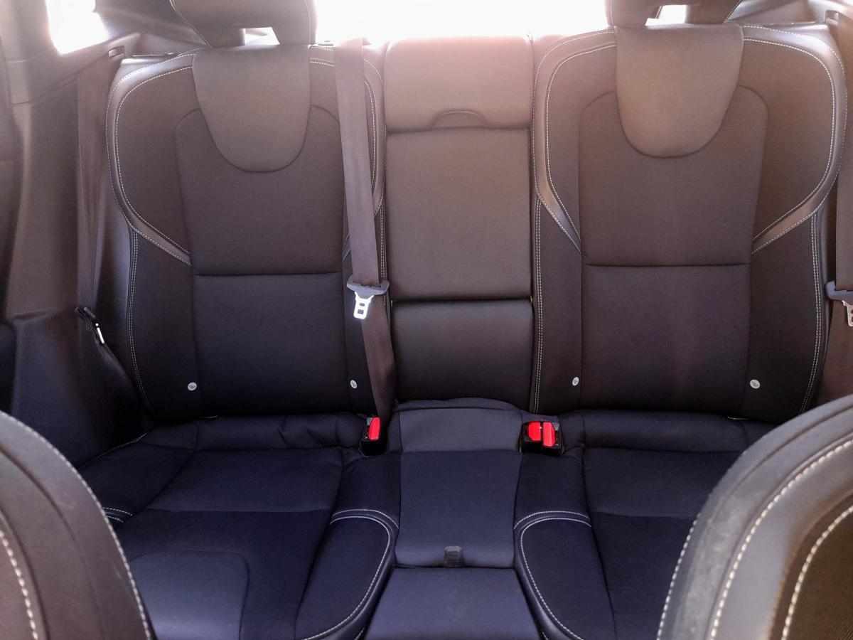 volvo-v40-2013-diesel-1560cc