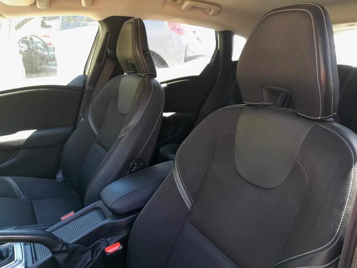 volvo-v40-2013-diesel-1560cc