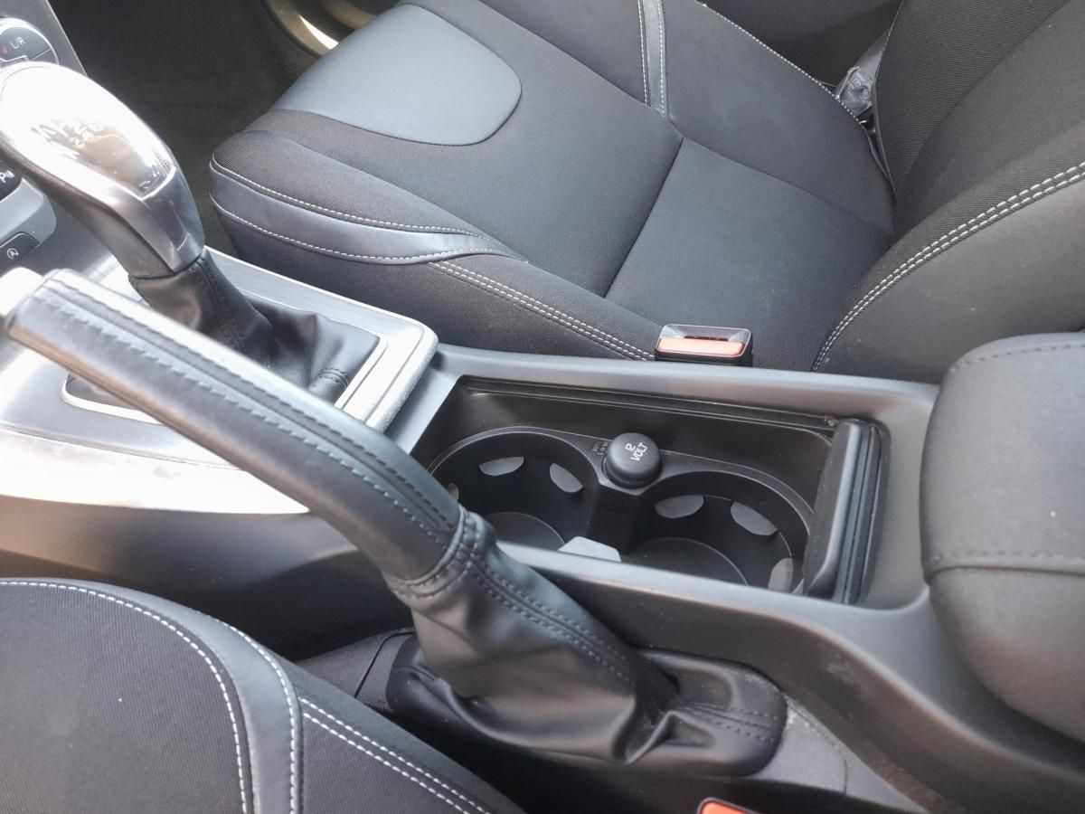 volvo-v40-2013-diesel-1560cc