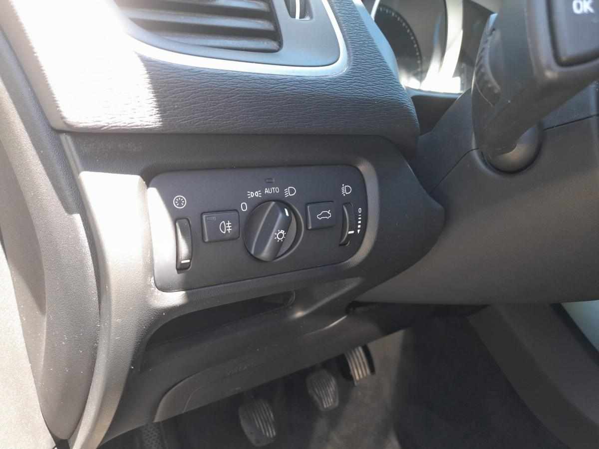 volvo-v40-2013-diesel-1560cc