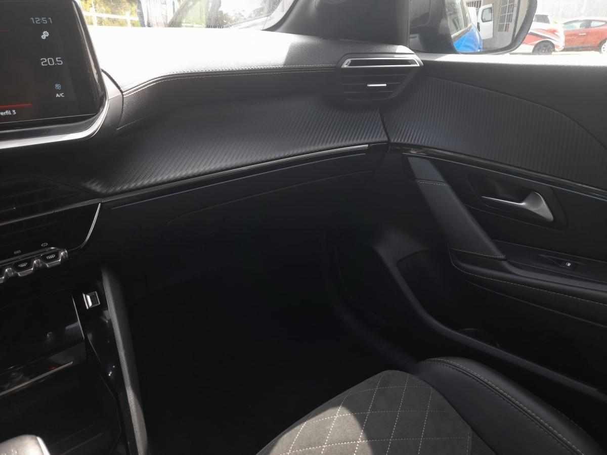 peugeot-208-2021-gasolina-1199cc