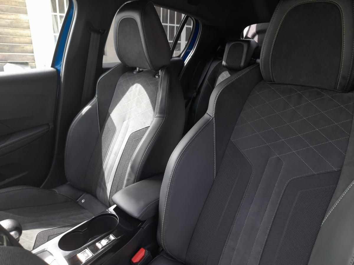 peugeot-208-2021-gasolina-1199cc