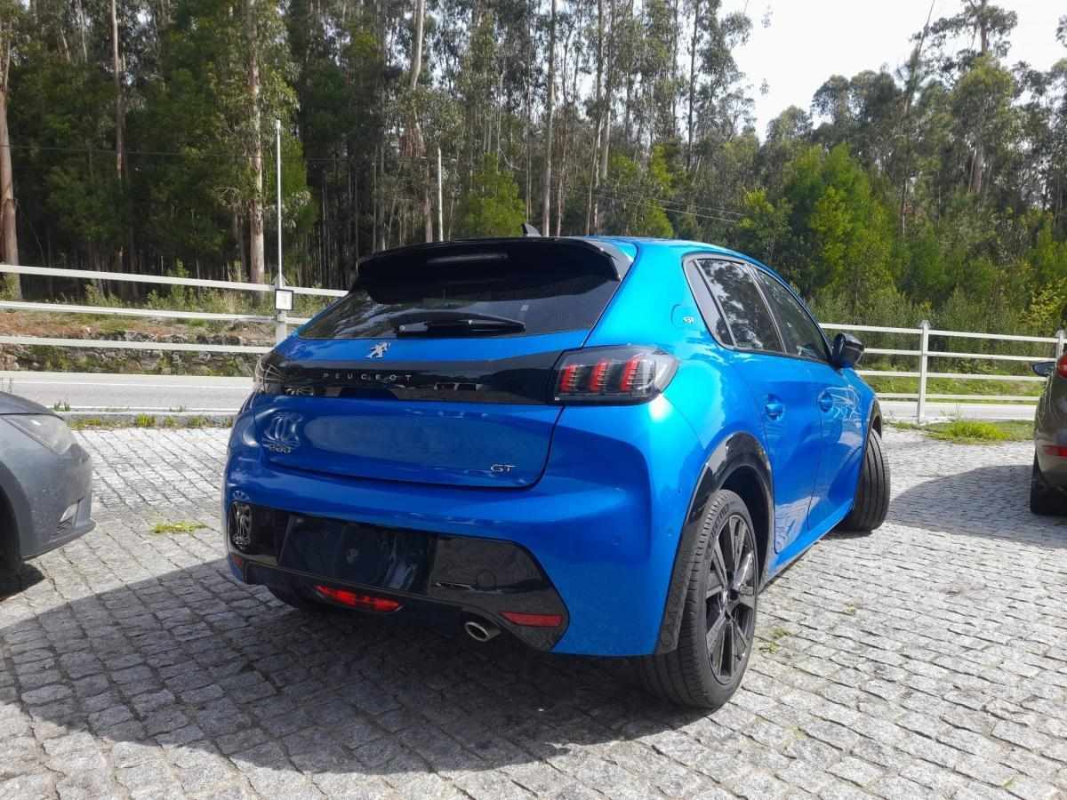 peugeot-208-2021-gasolina-1199cc