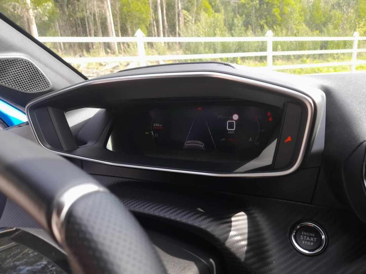 peugeot-208-2021-gasolina-1199cc