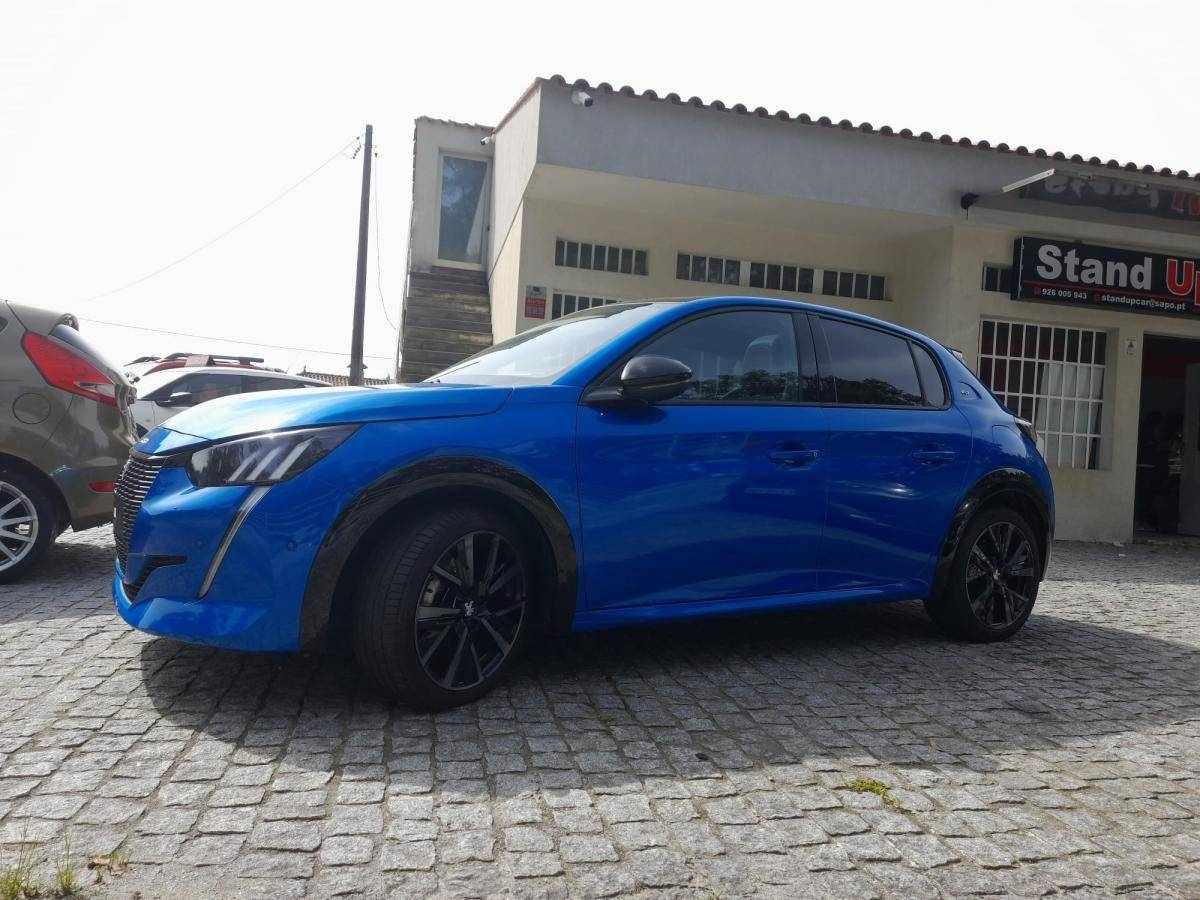 peugeot-208-2021-gasolina-1199cc