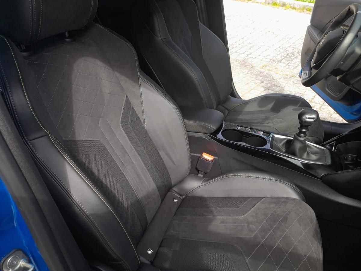 peugeot-208-2021-gasolina-1199cc