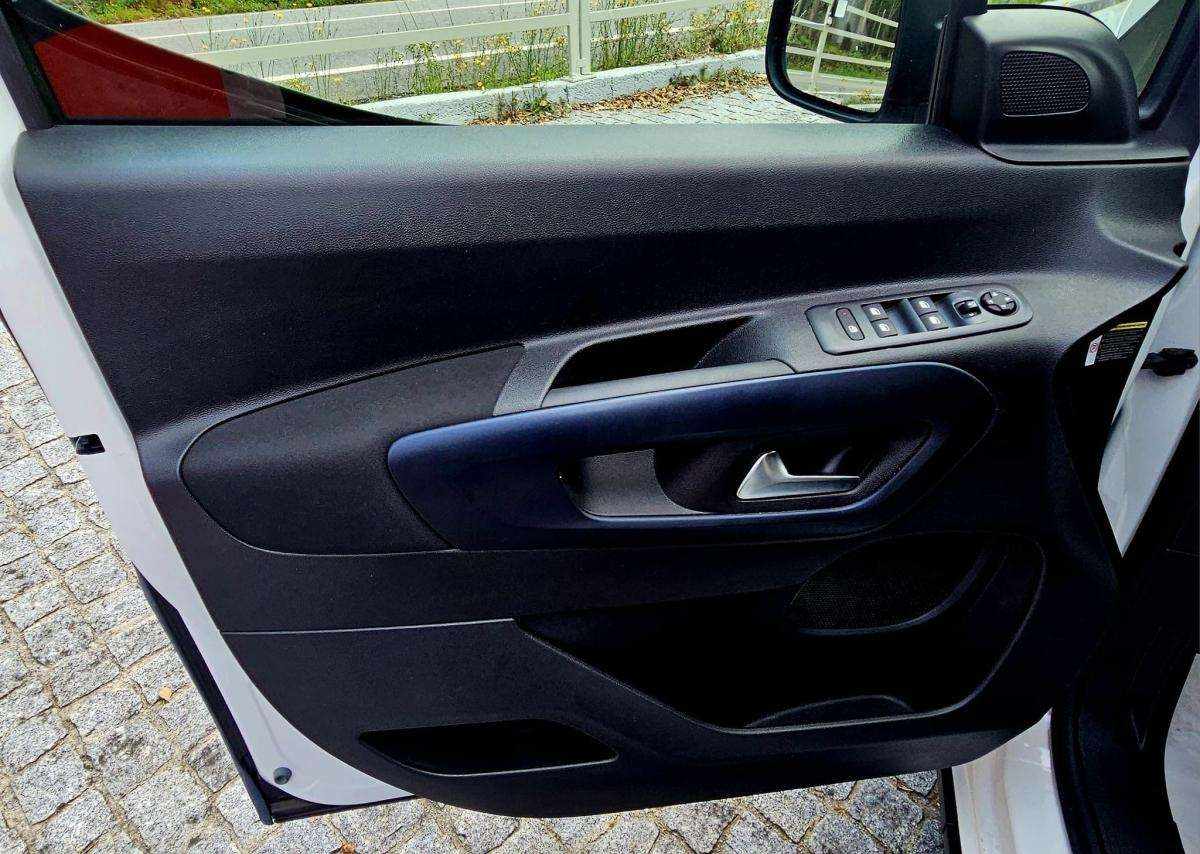 peugeot-rifter-2021-gasolina-1200cc