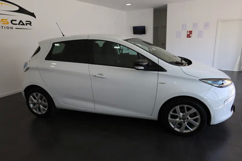 renault-zoe-2020-eletrico-500cc