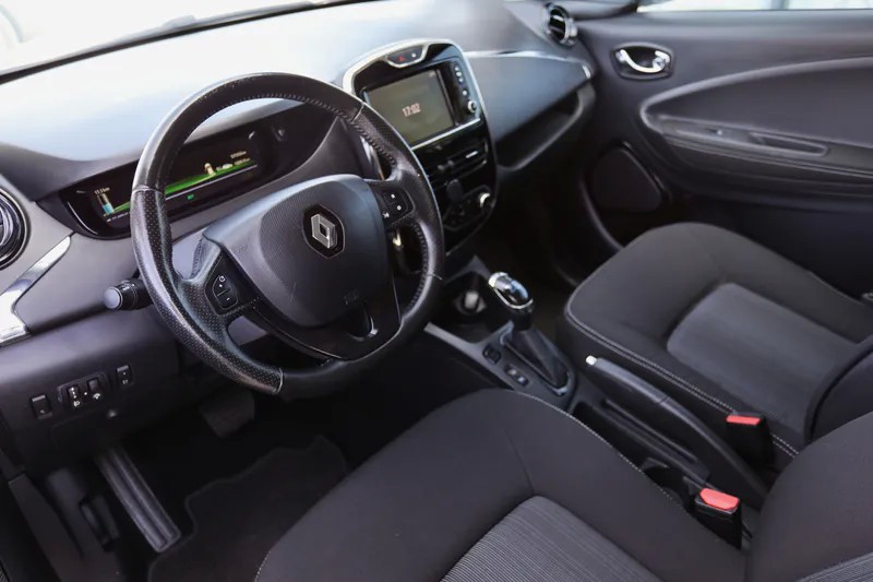 renault-zoe-2020-eletrico-500cc