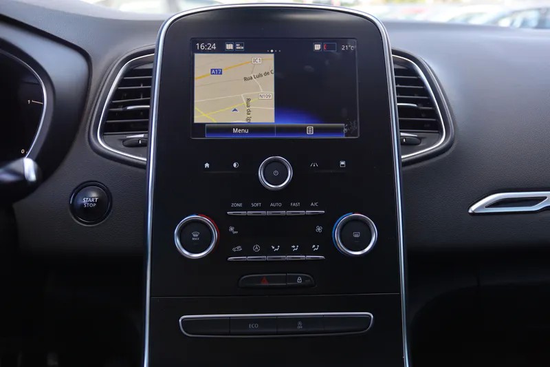 renault-scenic-2019-diesel-1750cc