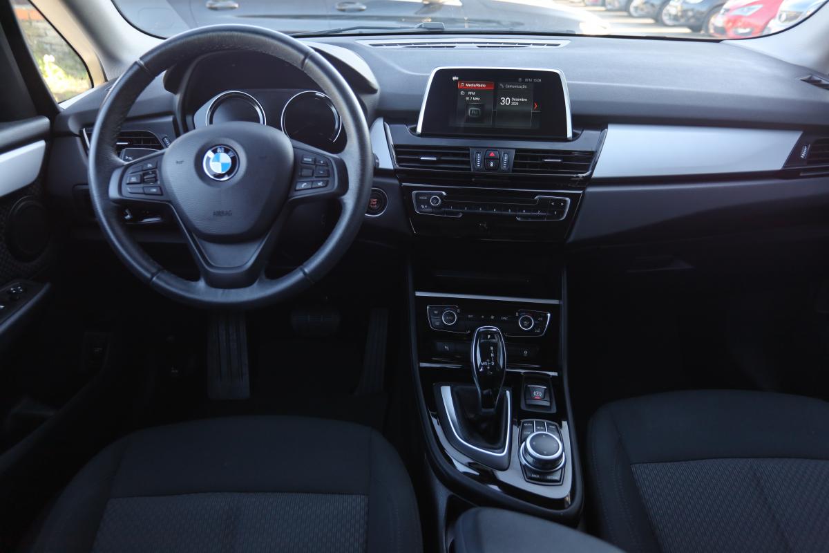 bmw-serie-2-2021-diesel-1496cc