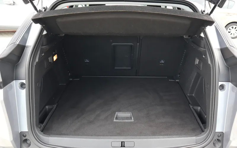 peugeot-3008-2017-diesel-1560cc