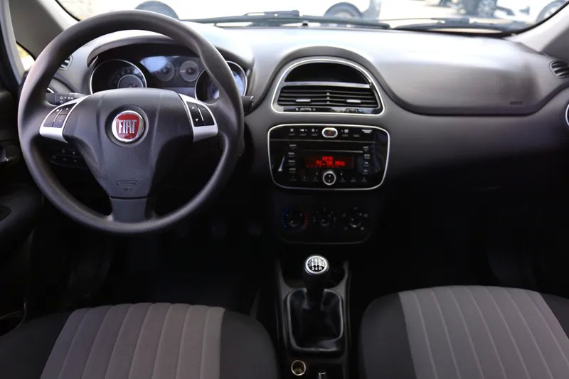 fiat-punto-2018-diesel-1248cc
