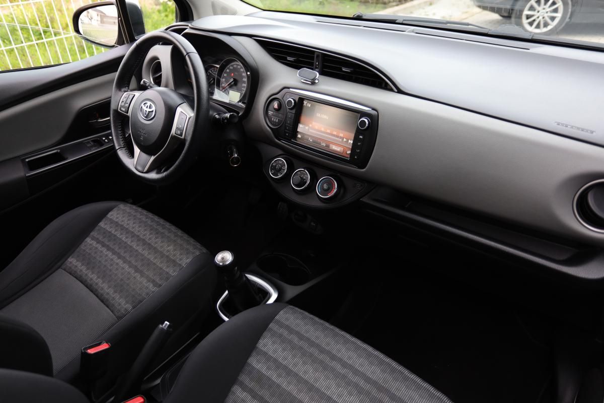 toyota-yaris-2016-gasolina-998cc