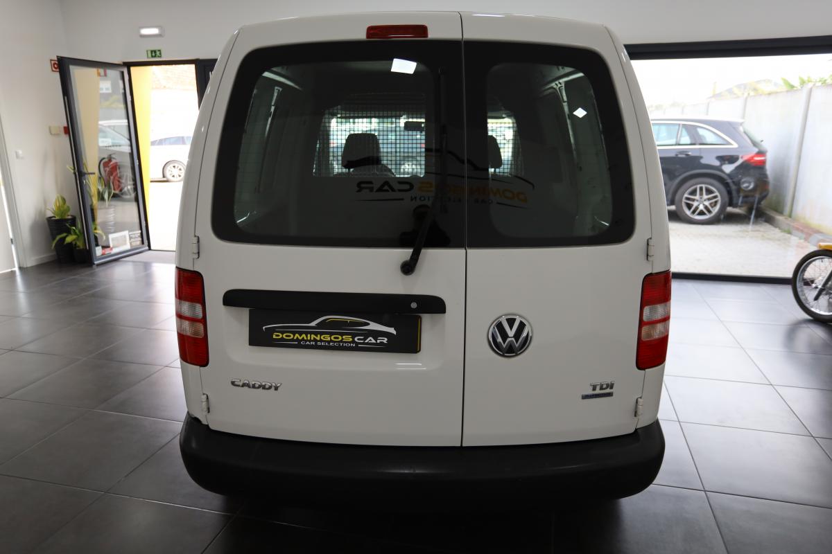 volkswagen-caddy-2015-diesel-1598cc