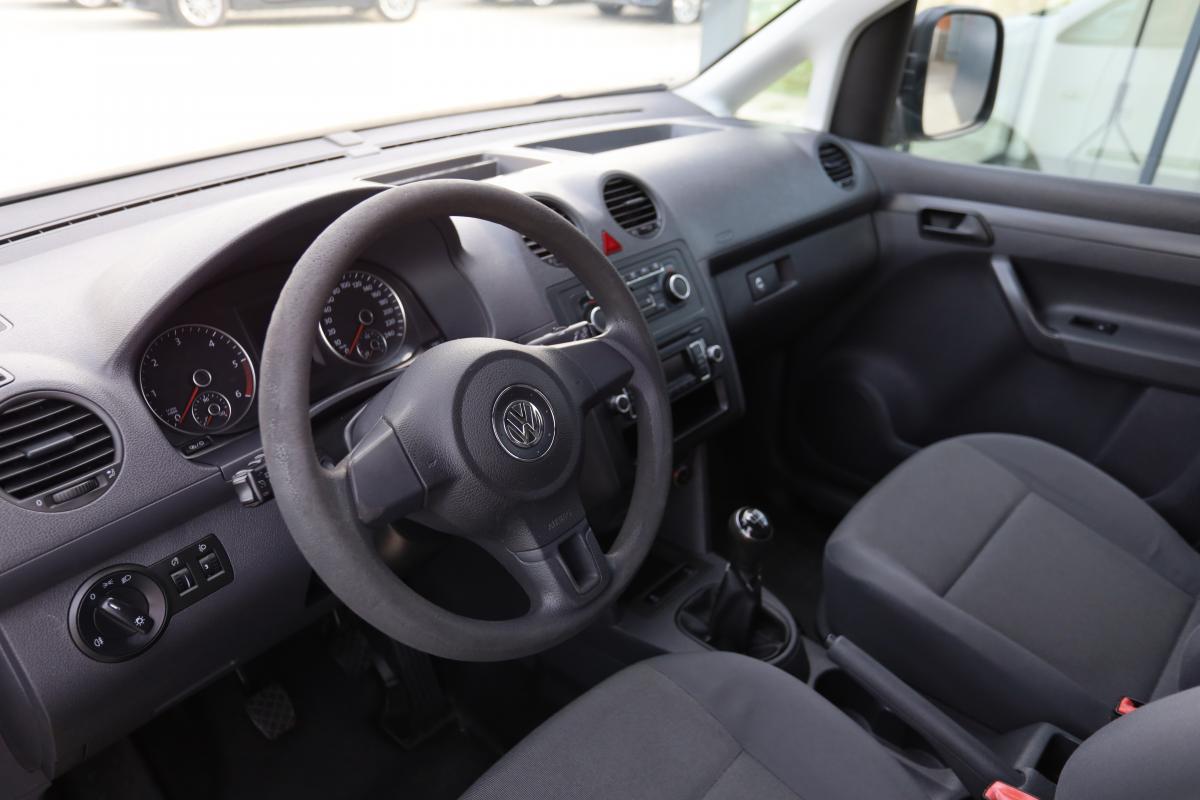 volkswagen-caddy-2015-diesel-1598cc