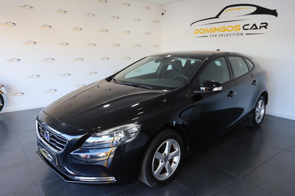 volvo-v40-2016-diesel-1969cc