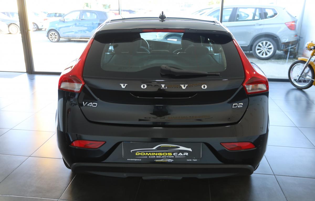 volvo-v40-2016-diesel-1969cc