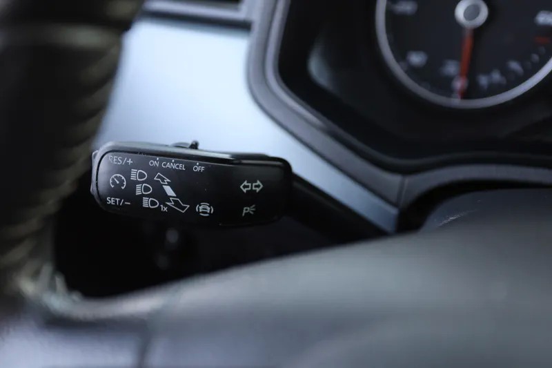seat-arona-2019-diesel-1598cc