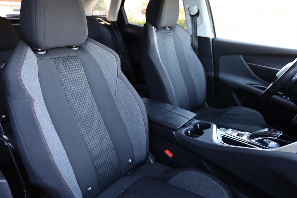 peugeot-3008-2017-diesel-1560cc