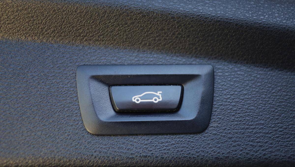 bmw-x2-2019-diesel-1496cc
