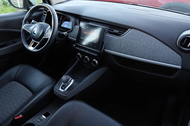 renault-zoe-2020-eletrico-500cc