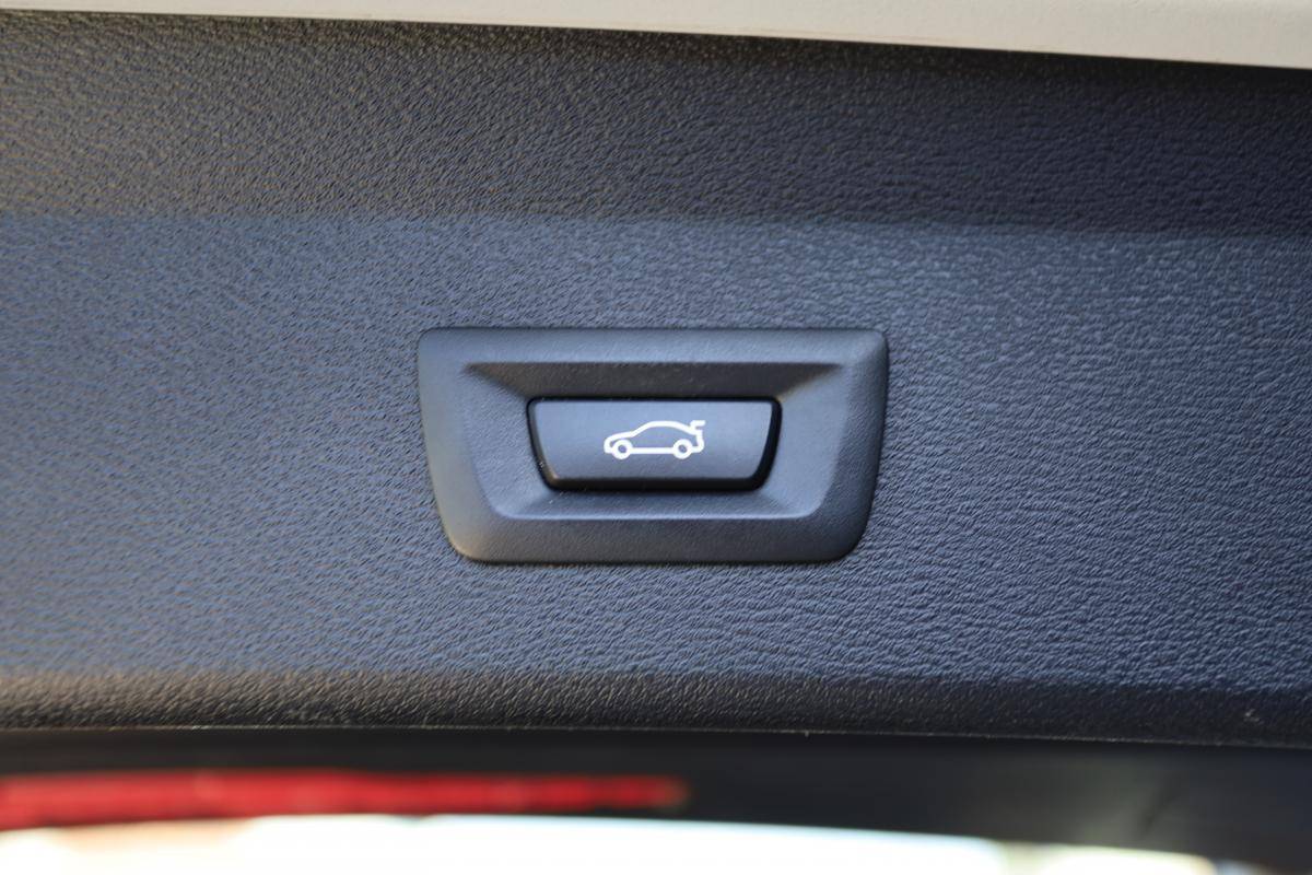 bmw-x1-2017-diesel-1496cc