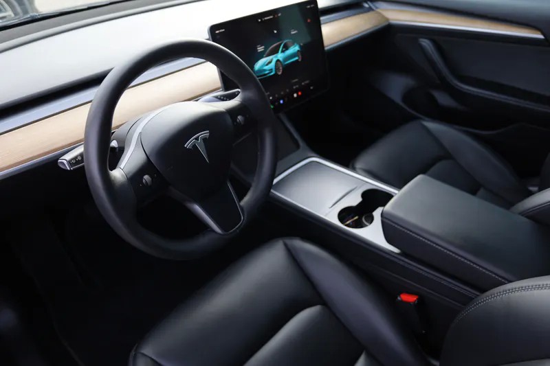 tesla-model-3-2022-eletrico-500cc
