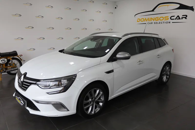 renault-megane-sport-tourer-2019-diesel-1461cc