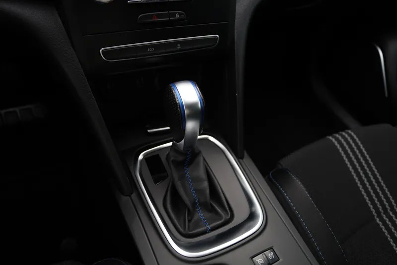 renault-megane-sport-tourer-2019-diesel-1461cc
