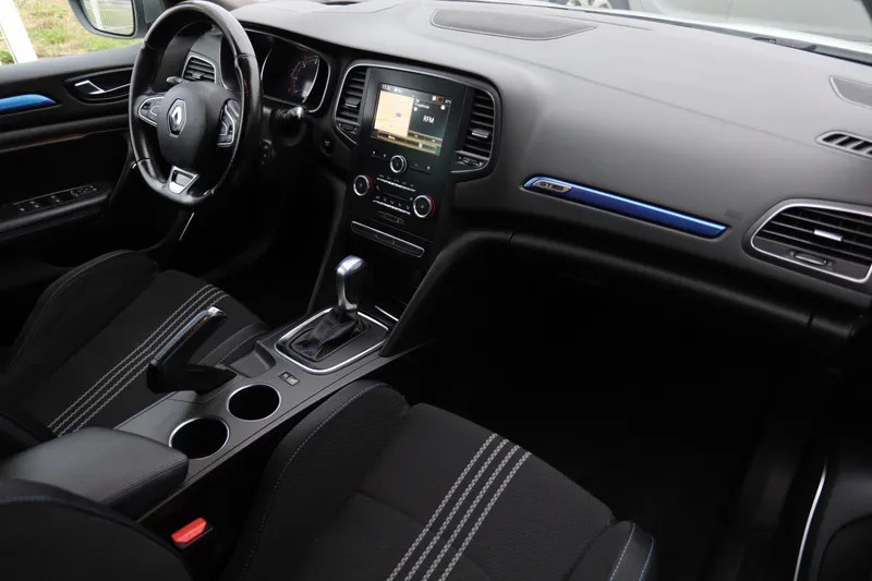 renault-megane-sport-tourer-2019-diesel-1461cc