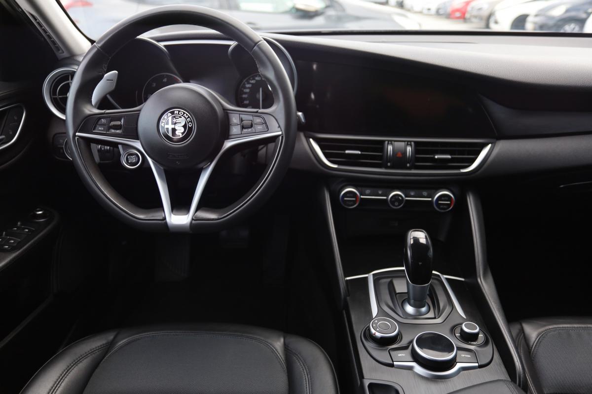 alfa-romeo-giulia-2016-diesel-2143cc
