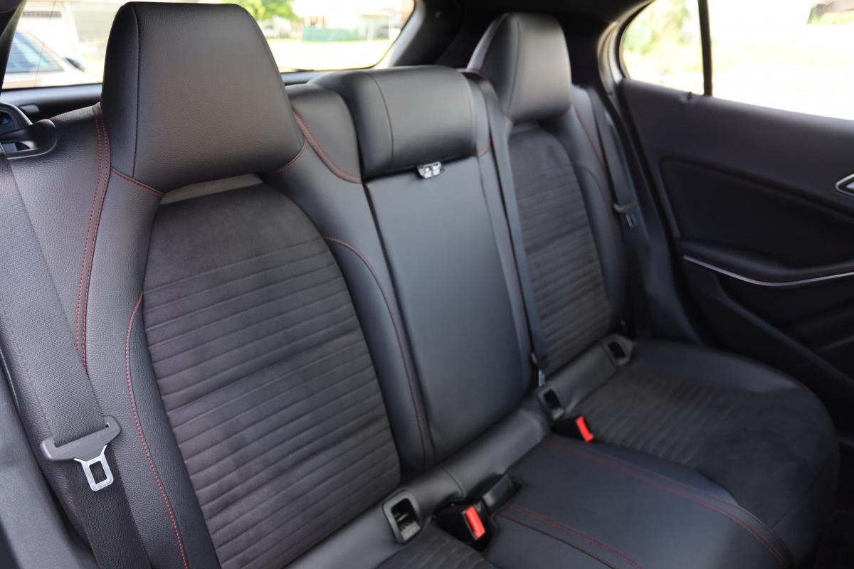 mercedes-benz-gla-2015-diesel-2143cc