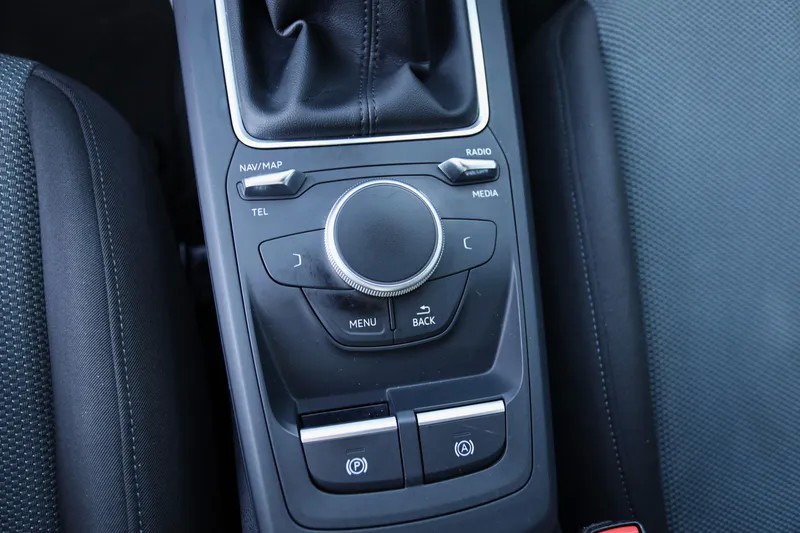 audi-q2-2017-diesel-1598cc
