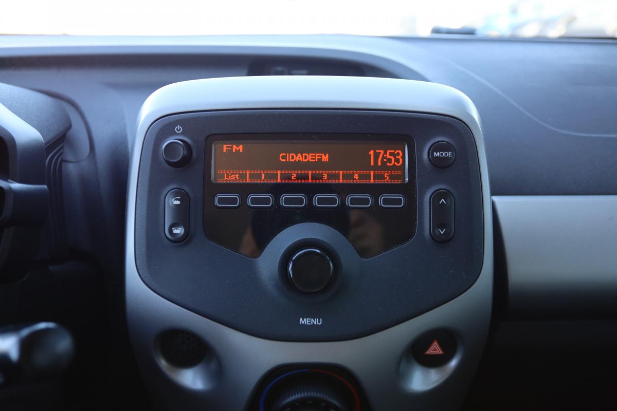 peugeot-108-2017-gasolina-998cc