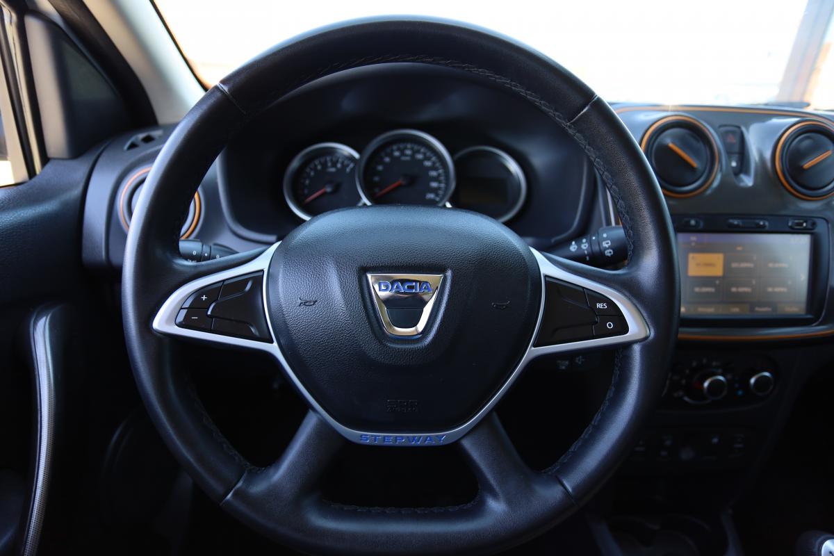 dacia-sandero-2017-gasolina-898cc
